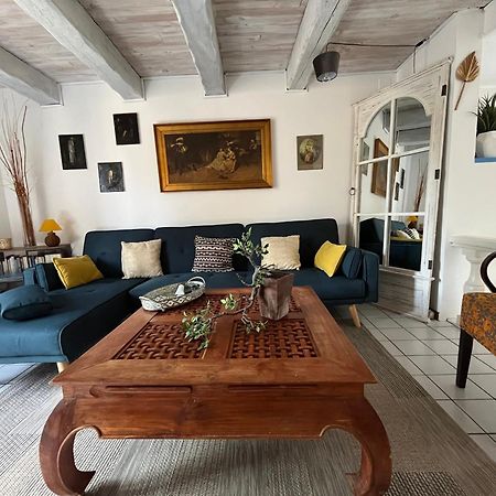 Gites La Maison Pres De La Fontaine Et La Cabane Du Pecheur Talairan Dış mekan fotoğraf